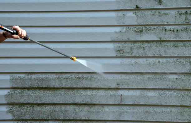 Best Driveway Pressure Washing  in Bedford, OH